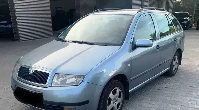 śląskie Skoda Fabia cena 4700 przebieg: 375263, rok produkcji 2003 z Żywiec